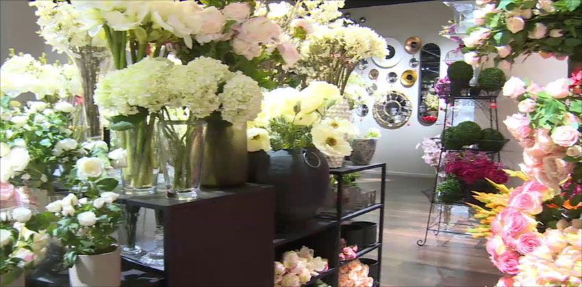 كيف تمد في عمر الورد؟