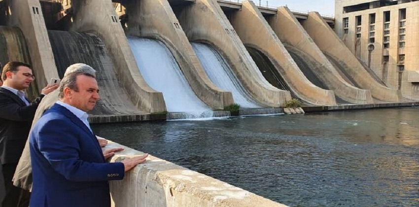 وفد حكومي سوري في سد الفرات