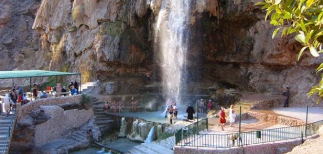 مياه العيون الحارة