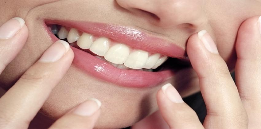 الشفاه البشرية