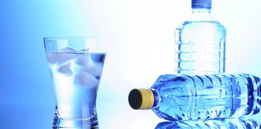 الجليد السائل.. اكتشاف سلوك غامض للماء يغير فهمنا للسوائل